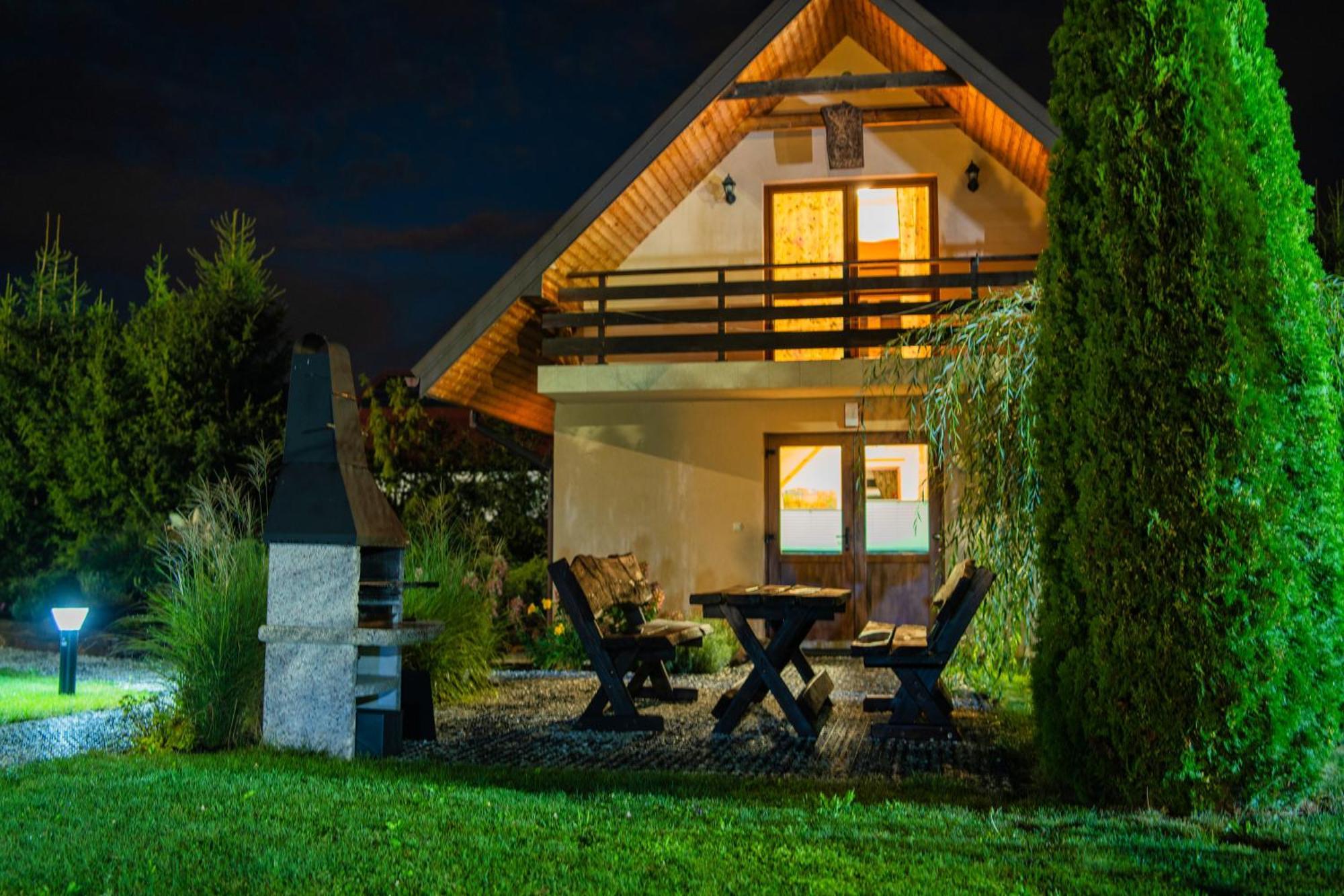 Caloroczne Domki W Bieszczadach "The Willows" Лончкі Екстер'єр фото